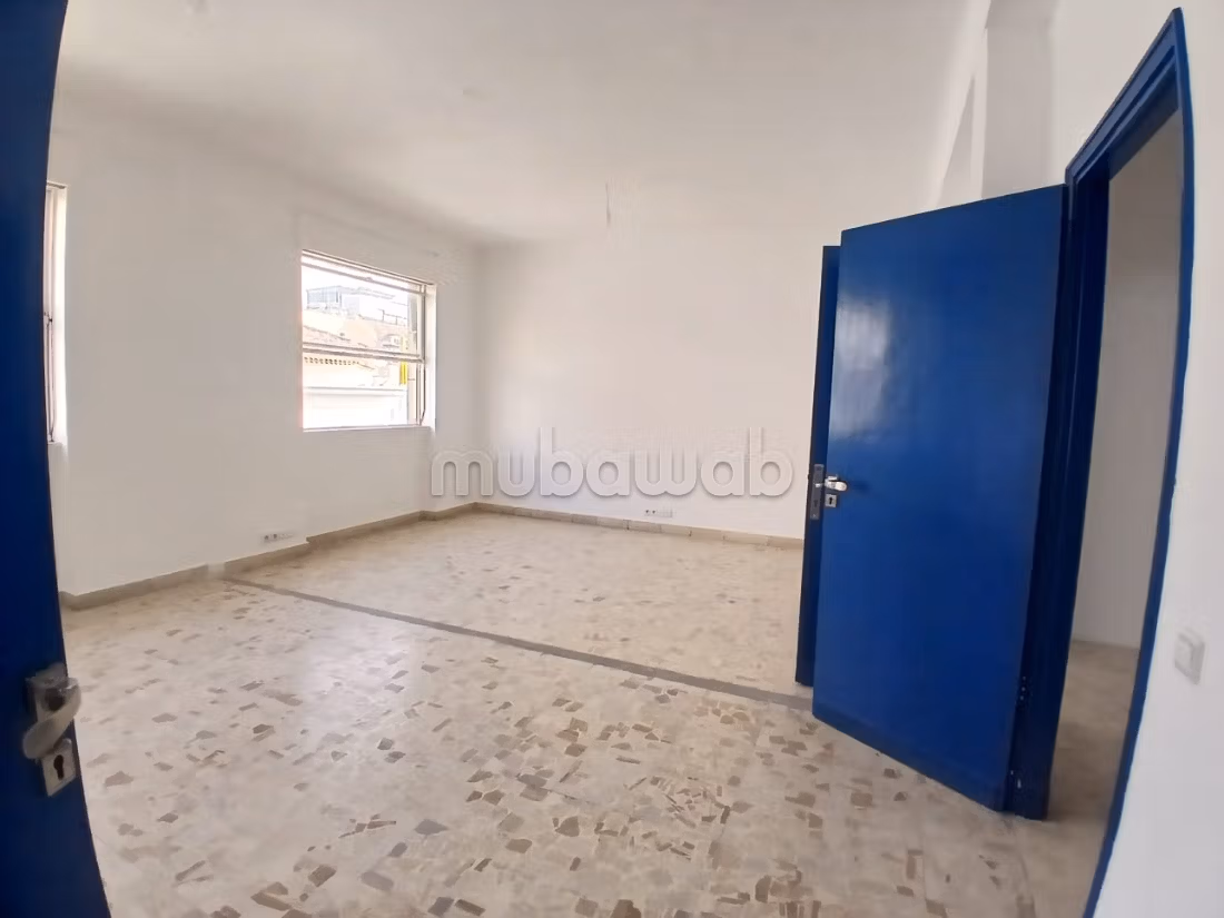 Bureau Vide A Louer Centre Ville 
Tanger