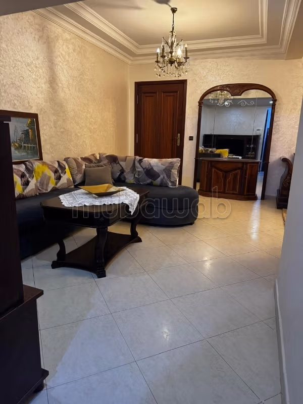 Appartement meublé 6500 dh 
place mozart