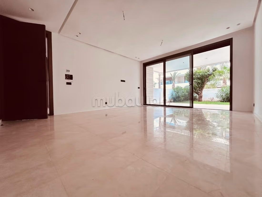 Très bel appartement à louer vide — 3