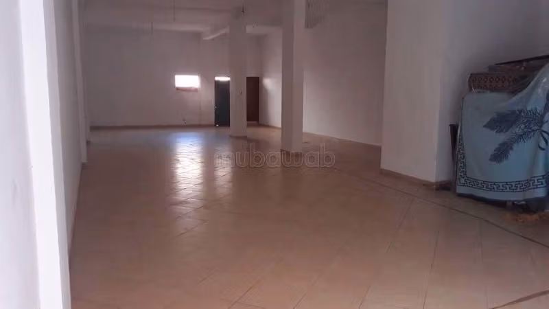 Bureaux et magasins à vendre à Salé nouvelle. Surface totale de 149 m²