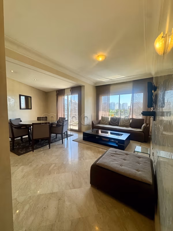 Appartement d’Exception avec Vue Imprenable sur le Parc – Racine
