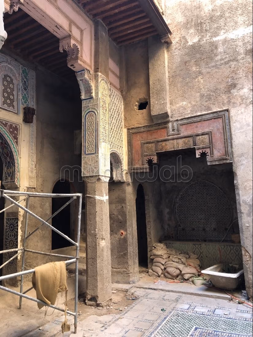 Luxe Riad te renoveren, getiteld