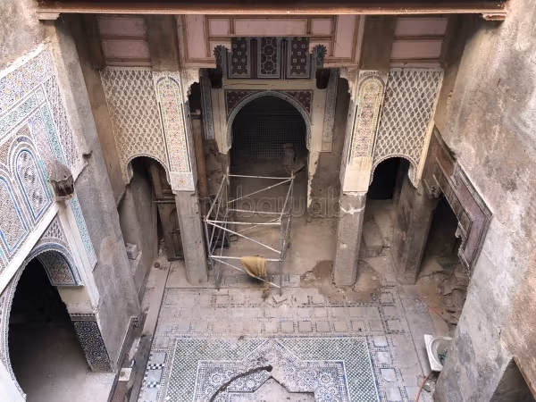 Luxe Riad te renoveren, getiteld