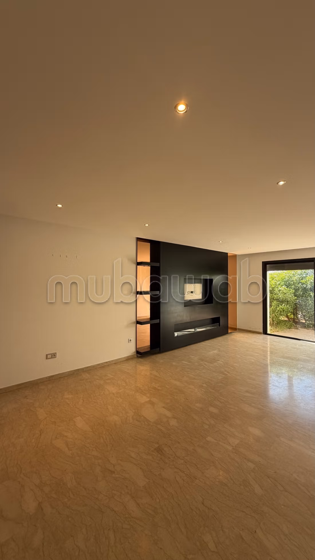 Ground floor apartment for rent in Darbouazza