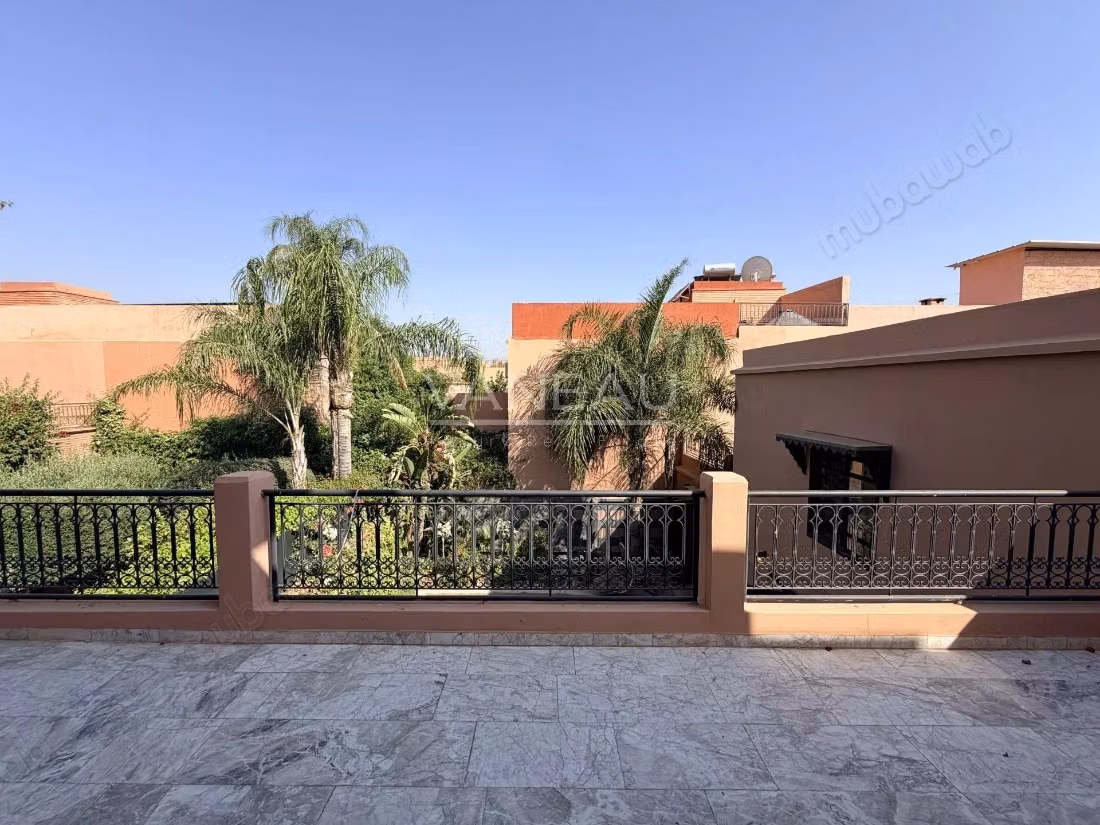 Villa 4 chambres avec piscine – Proche aéroport et centre ville