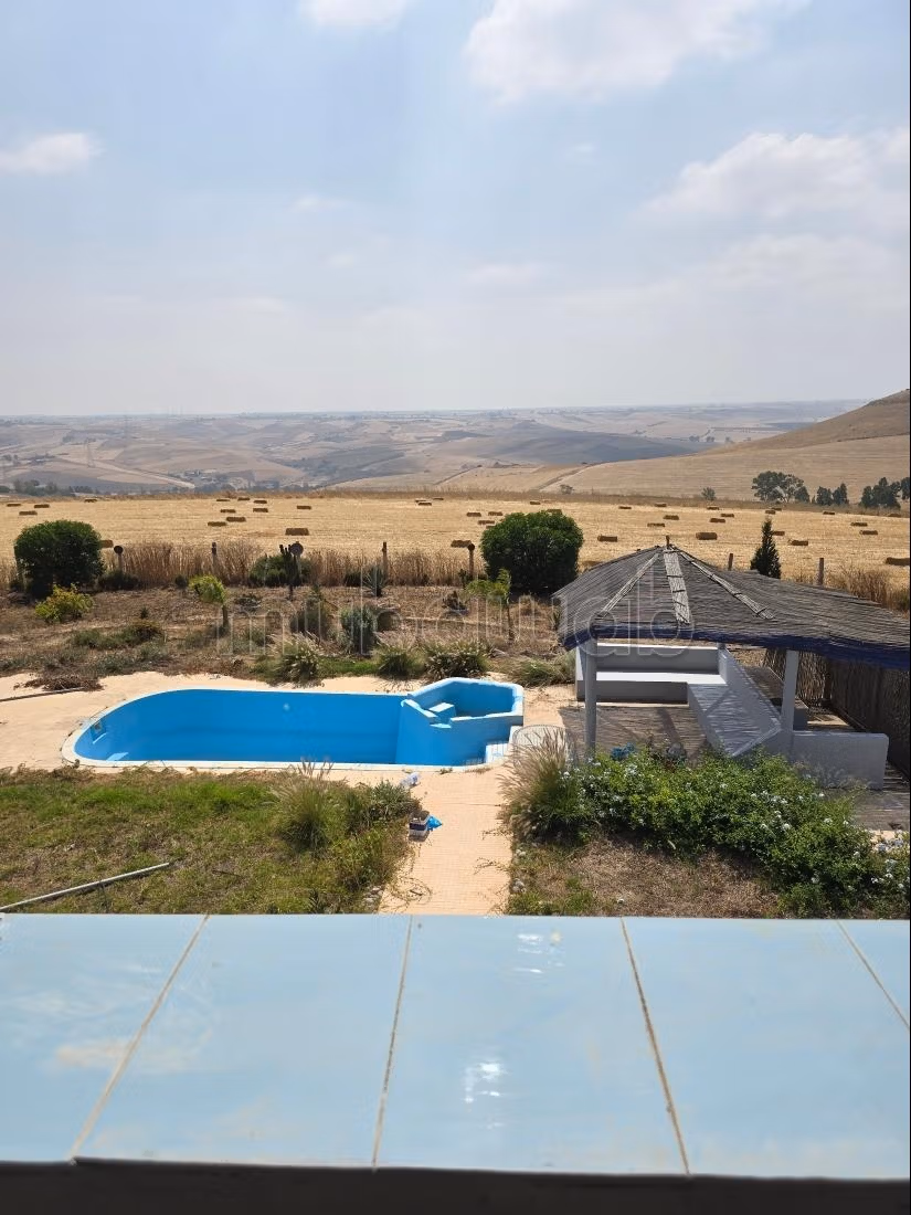 Granja en venta en Entrada Sur. Superficie total 10053 m²