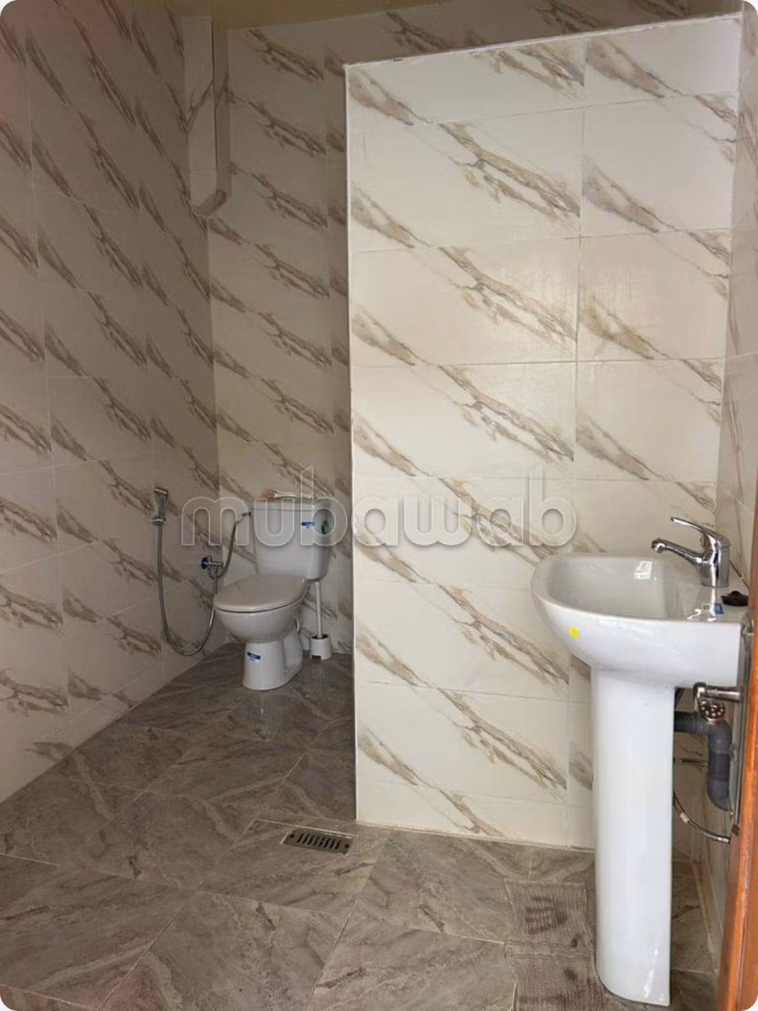 Vente d'un superbe riad à Massira 2.
Surface totale 128 m² avec garage