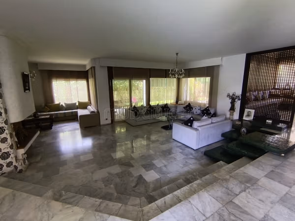 Somptueuse villa à vendre à l'OLM