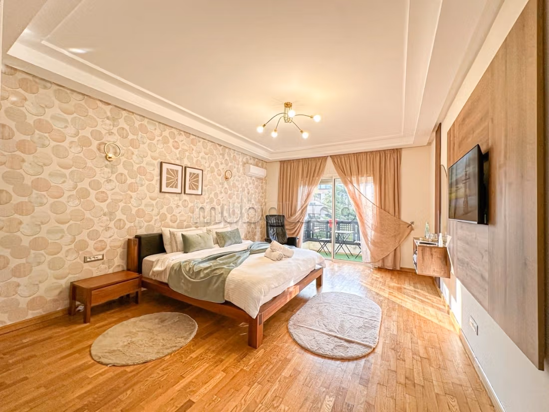 Luxury villas for rent in Malabata. 4 comfortable rooms. Concierge and pool