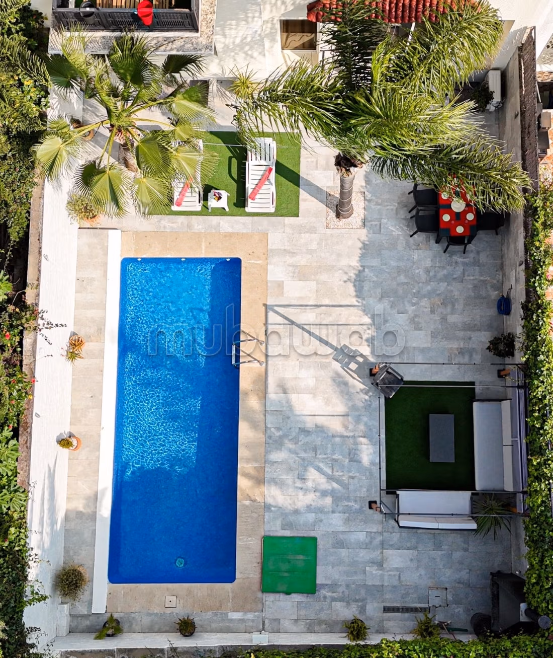 Luxury villas for rent in Malabata. 4 comfortable rooms. Concierge and pool