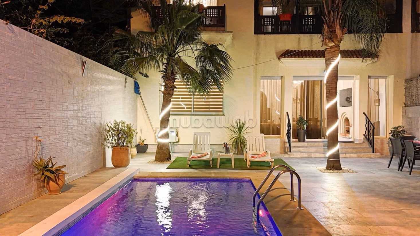 Luxury villas for rent in Malabata. 4 comfortable rooms. Concierge and pool