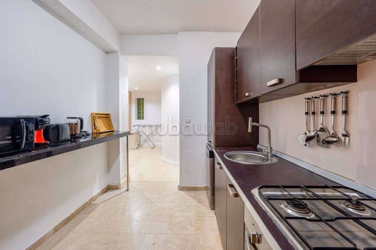 Bel appartement a L'Hivernage de deux chambres