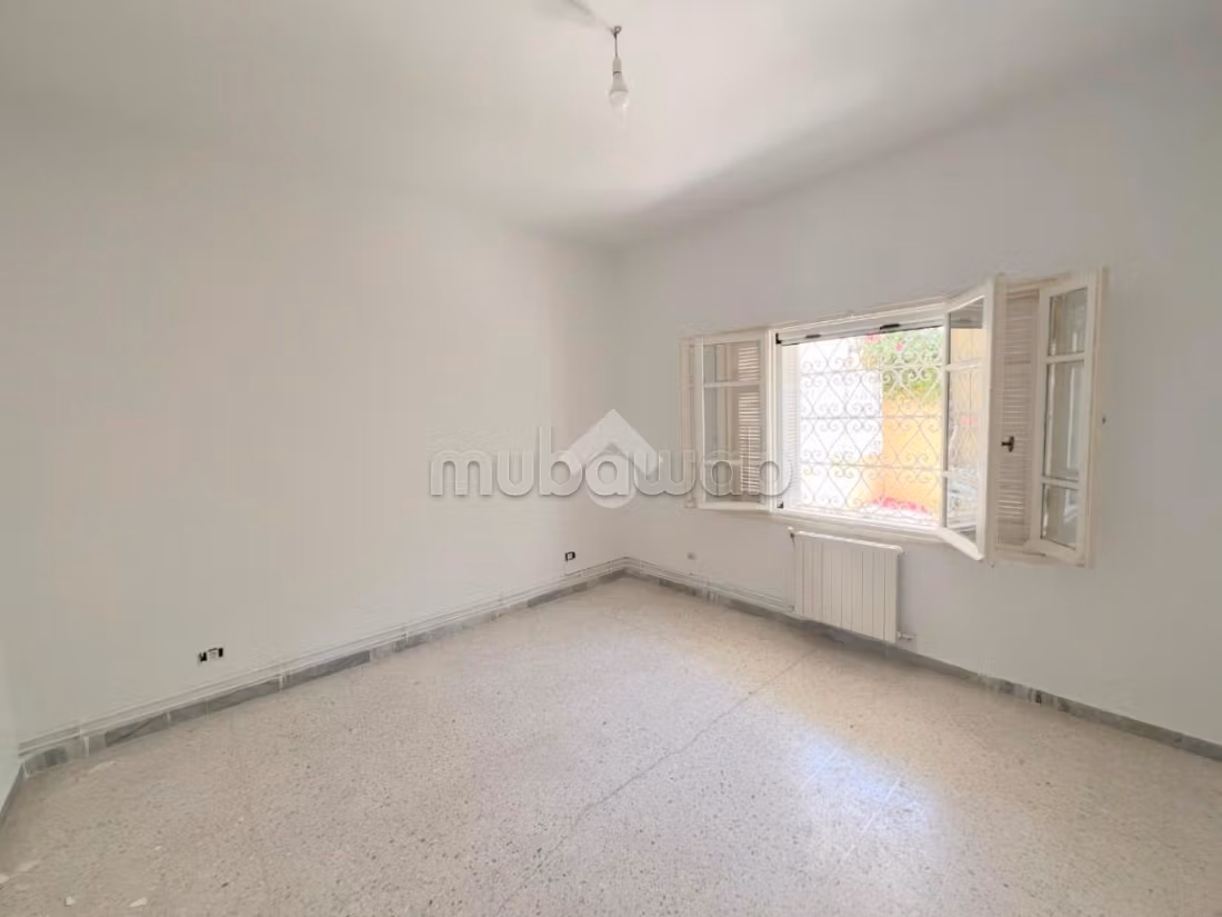 Piano di villa in affitto