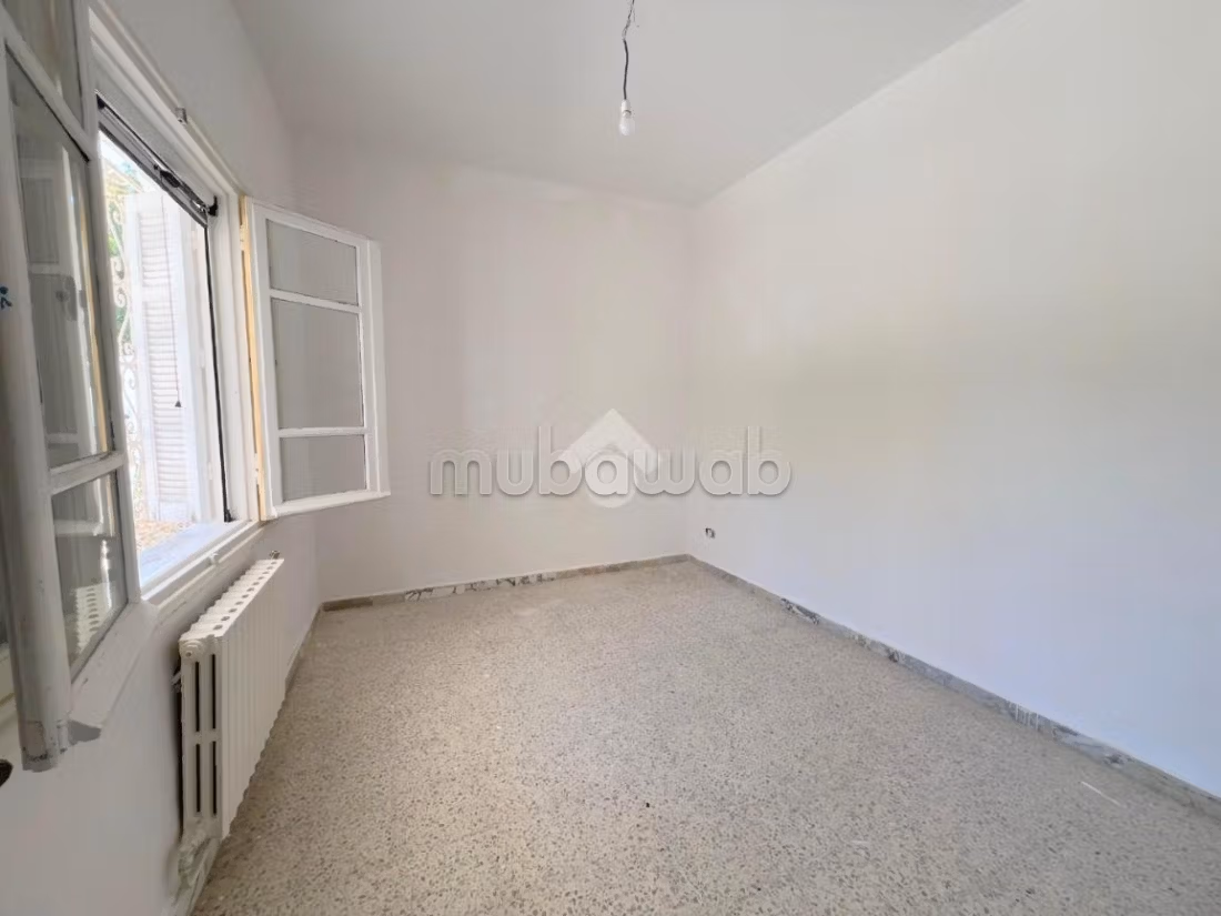 Piano di villa in affitto