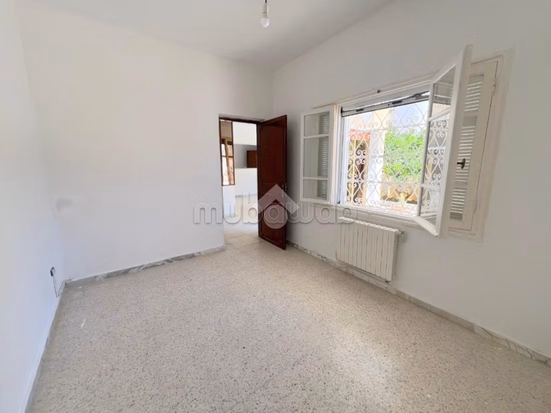 Piano di villa in affitto