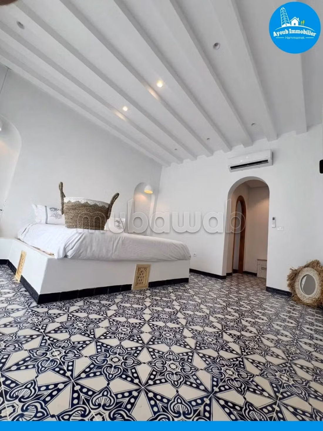 Arabesque Villa