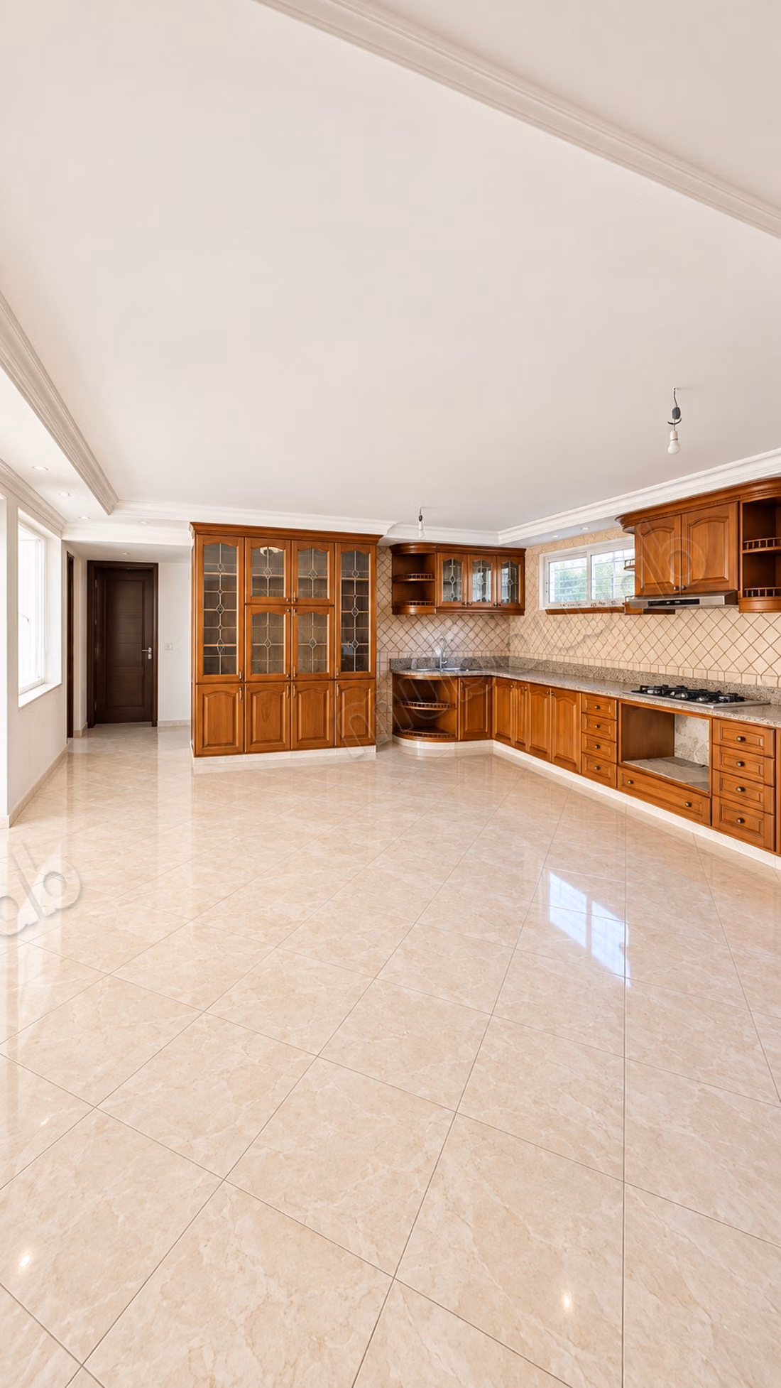 Villa vide 4 chambres à louer – Hay Riad – Rabat