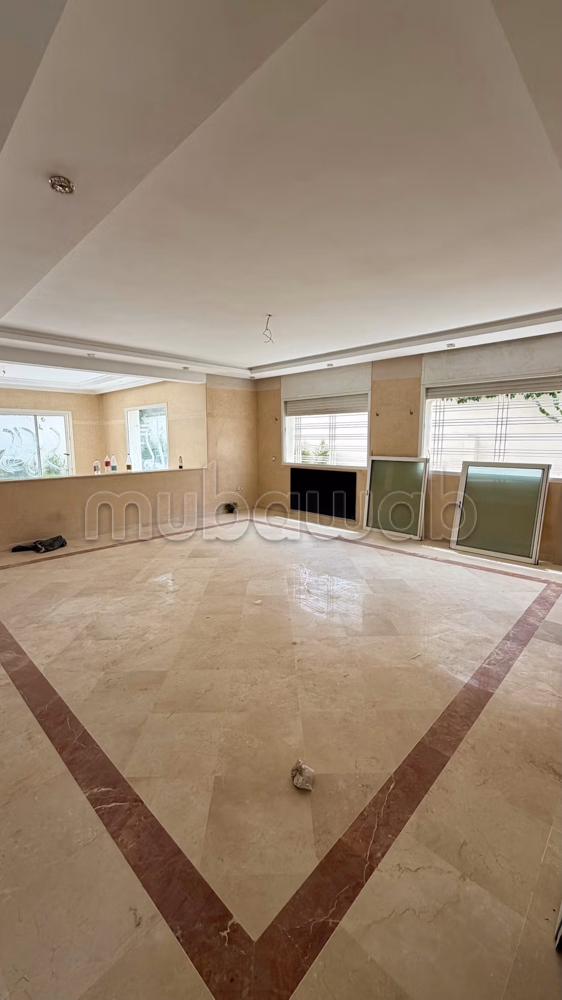 Meravigliosa villa in affitto a Riyad. 4 camere da letto. Ammobiliato