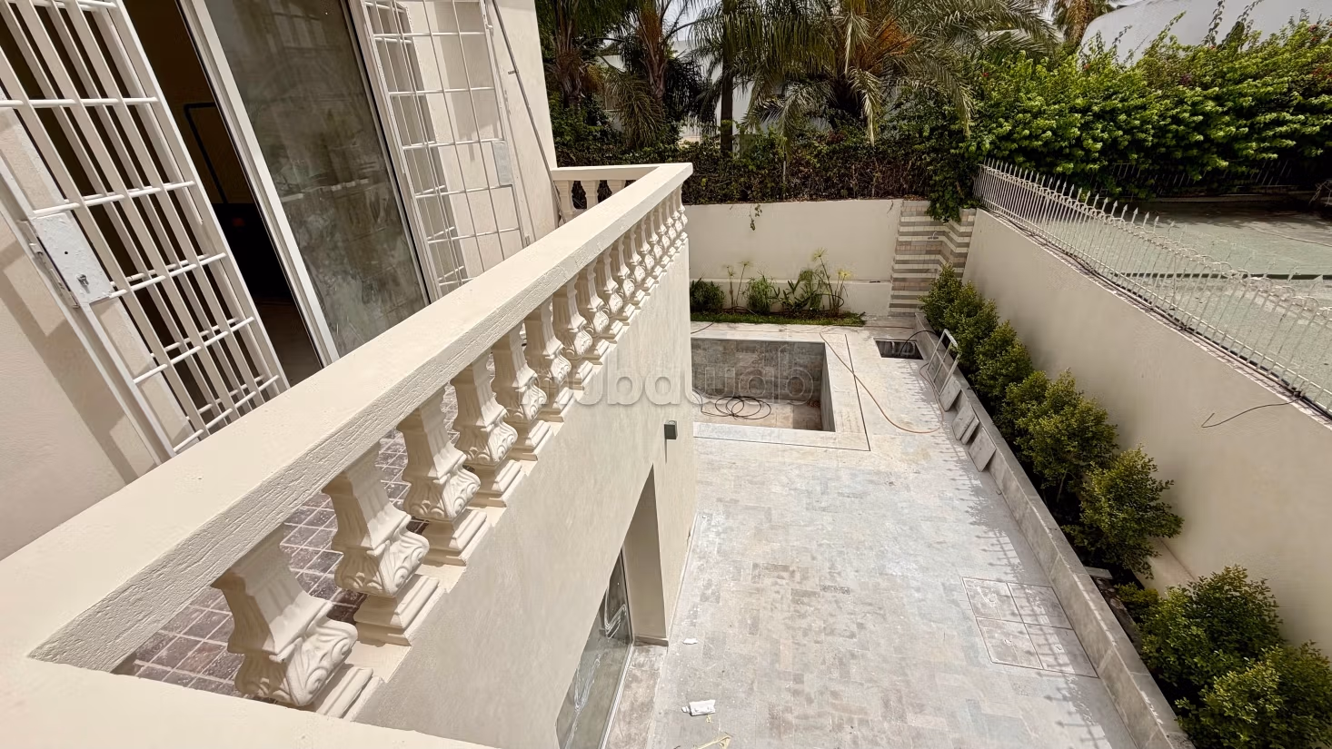 Meravigliosa villa in affitto a Riyad. 4 camere da letto. Ammobiliato