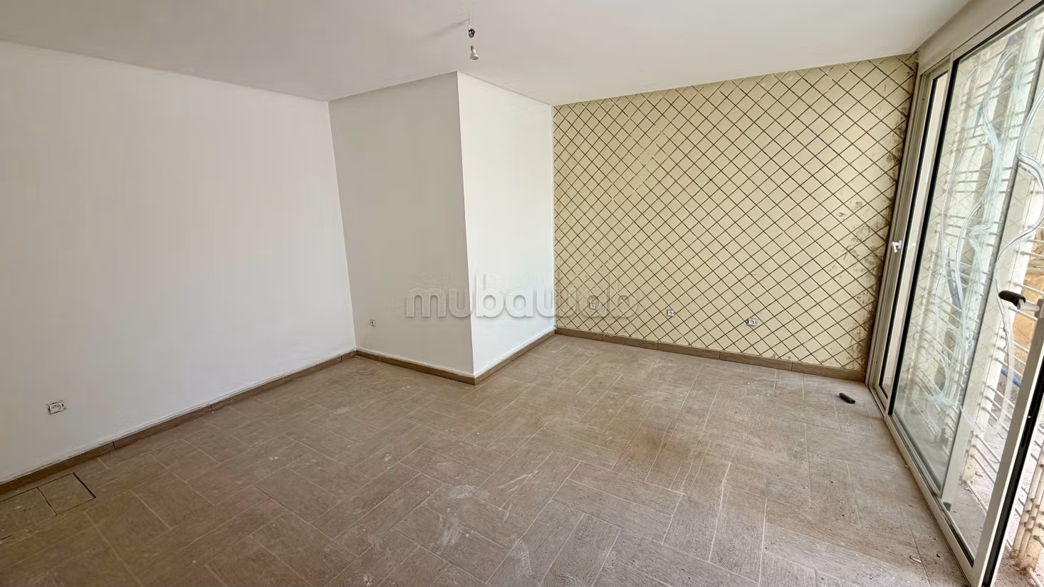 Meravigliosa villa in affitto a Riyad. 4 camere da letto. Ammobiliato