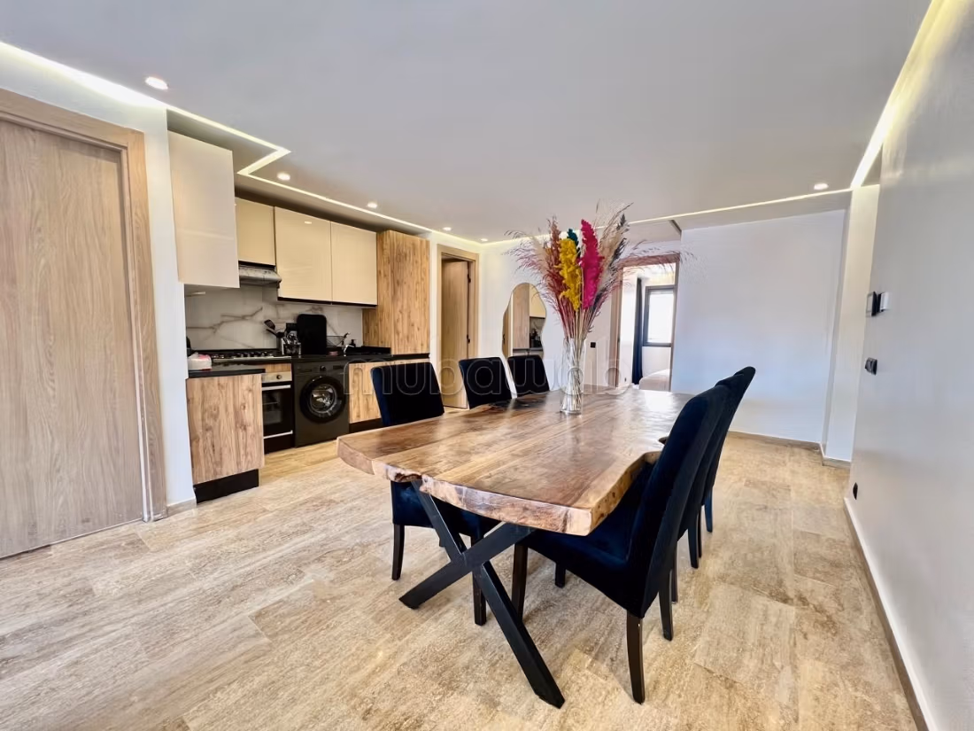 Joli appartement 3 ch à louer
Guéliz — 2