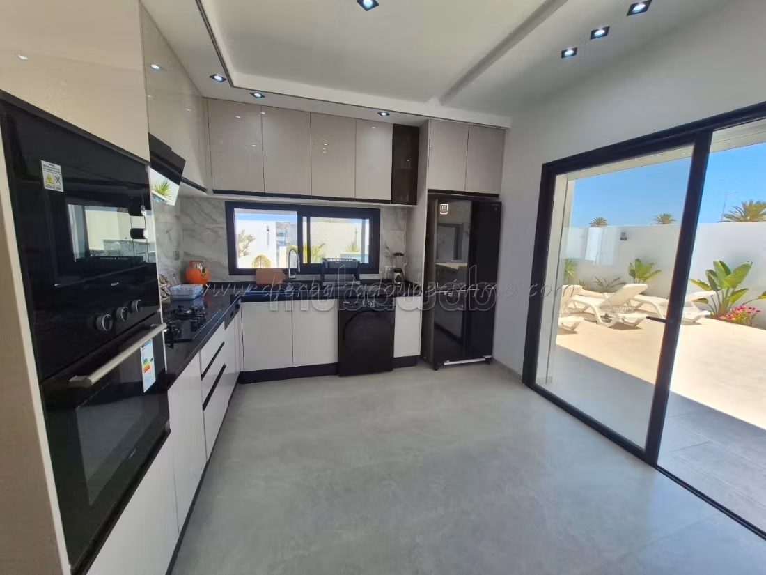 Affitto vacanze bella casa S4 ad Aghir