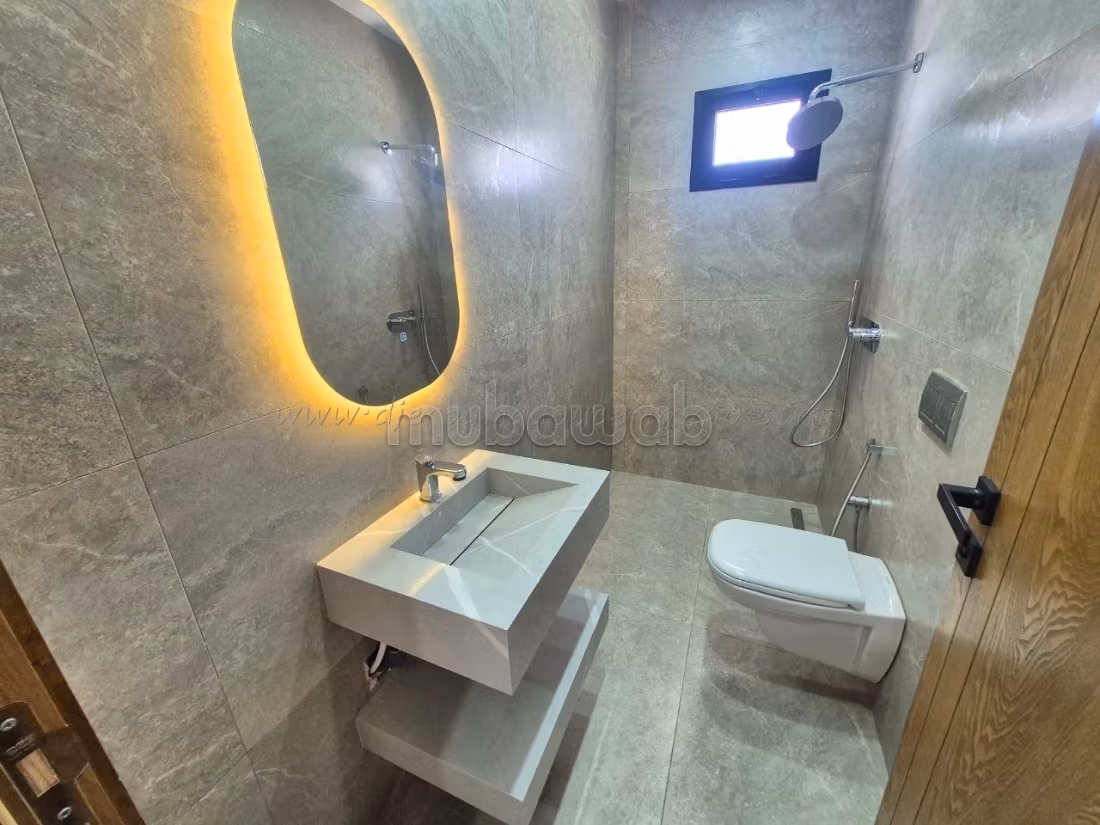 Affitto vacanze bella casa S4 ad Aghir