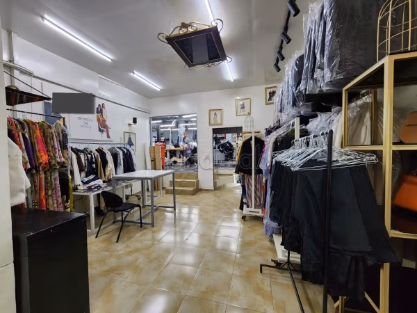 A vendre fonds de commerce: atelier de confection