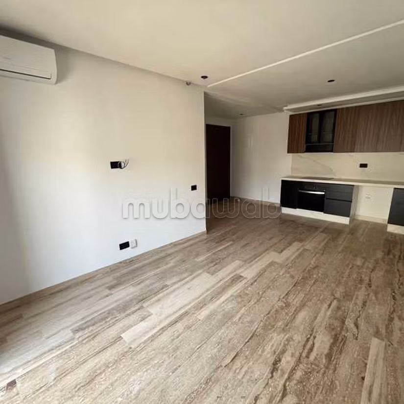 Appartement à Louer de 72.0 m² à Casablanca, Belvedere Roches Noires