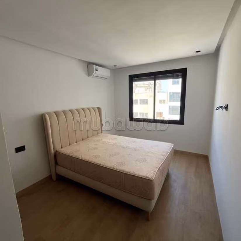 Appartement à Louer de 72.0 m² à Casablanca, Belvedere Roches Noires — 2