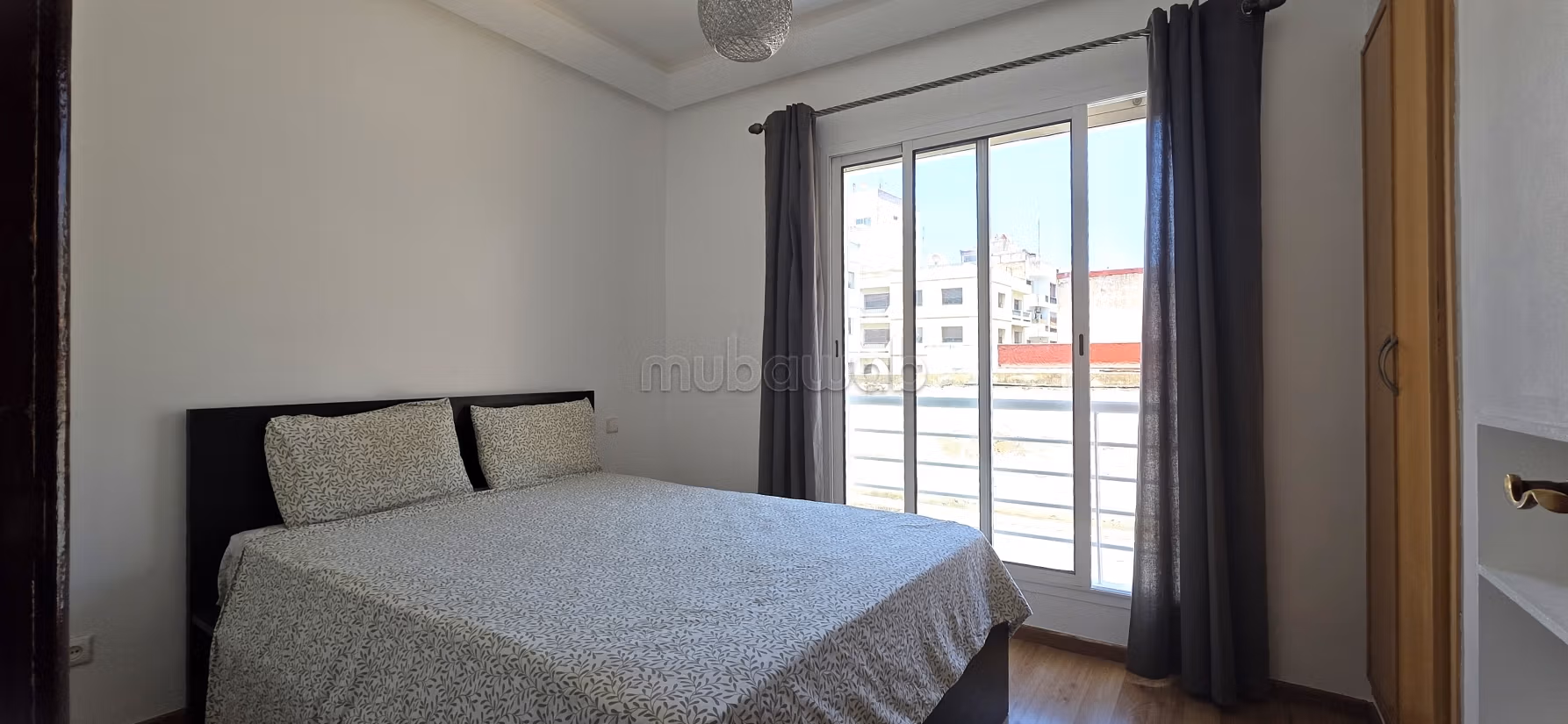 Studio meublé THS 42m2 2è Balcon Maarif