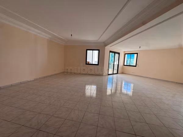 À LOUERE– Appartement spacieux à Gauthier, BD Anfa