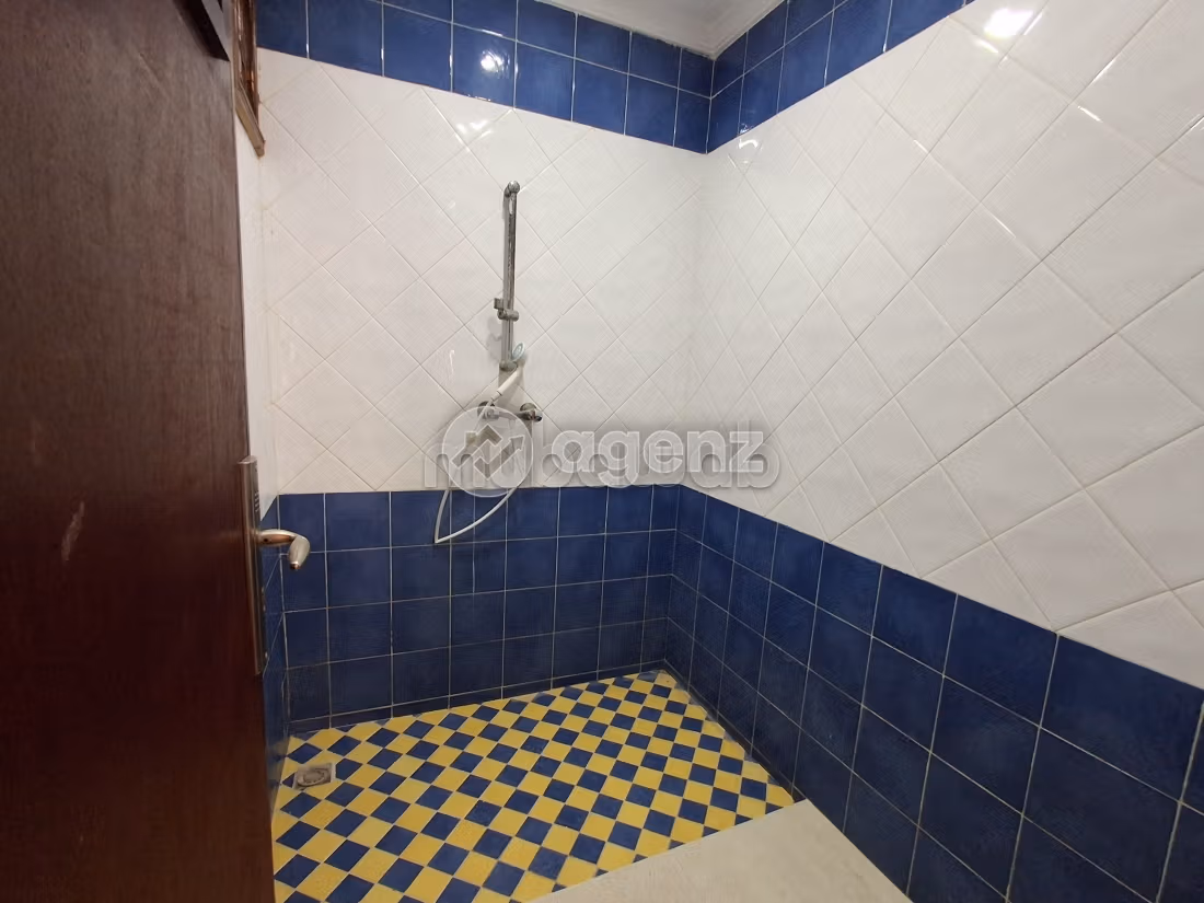 Appartement à vendre 97 m², 2 chambres Hssaine Salé