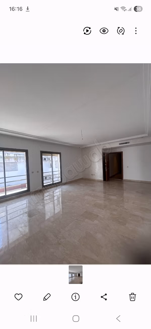 Appartement à vendre à Bd Ziraoui