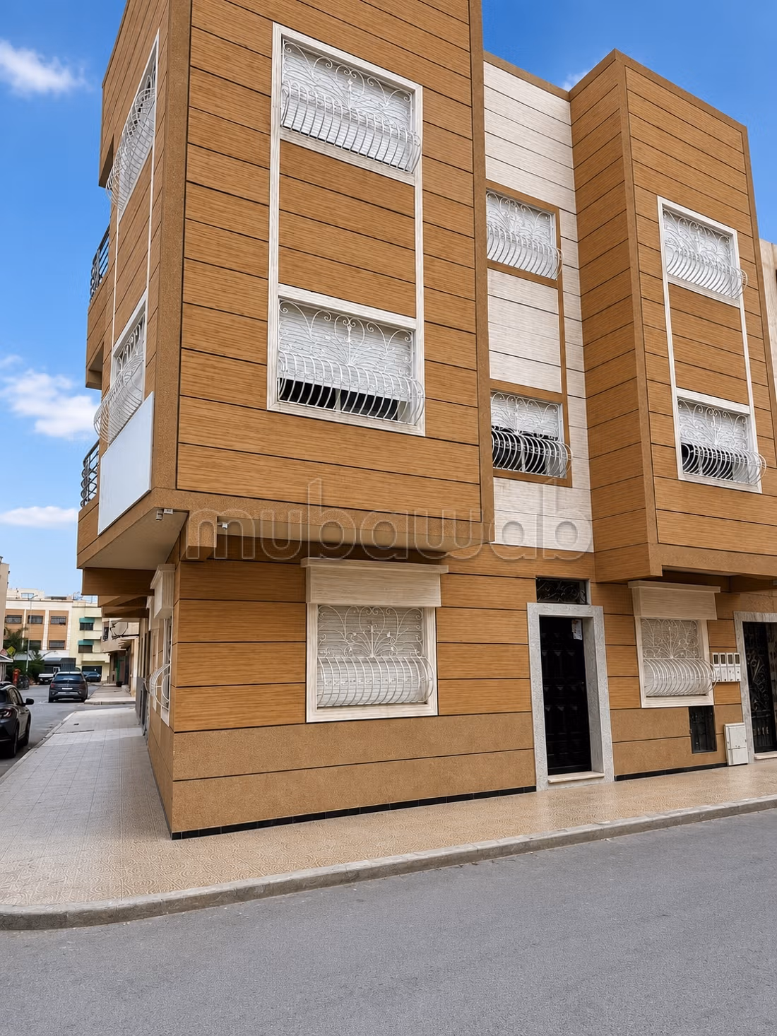 Maison de luxe à vendre à El Jadida – avec garage de 30 m² – 260 millions de centimes
