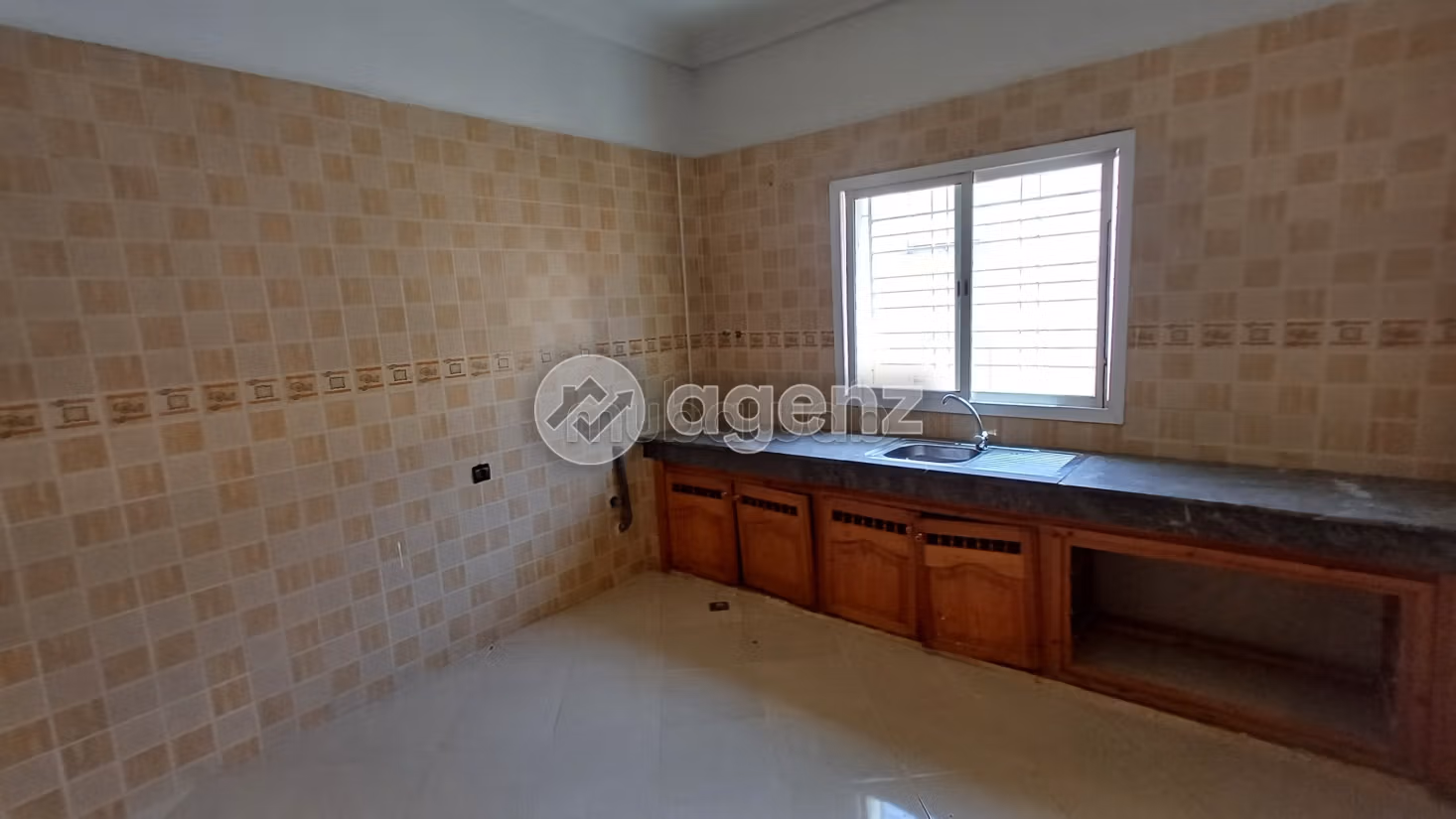 Appartement 105 m² à Oued Fes — 4