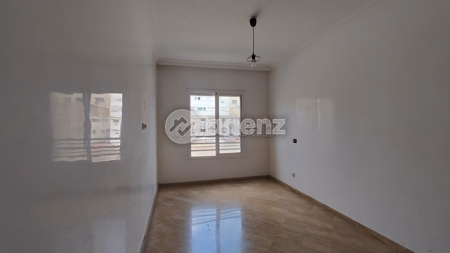 Appartement à vendre 80 m², 2 chambres Maârif Extension Casablanca — 2