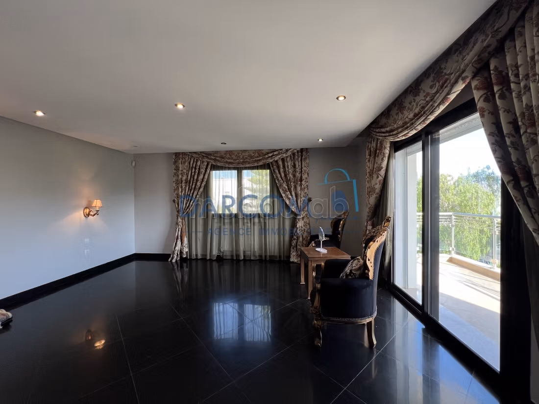 À vendre une somptueuse villa au Lac II