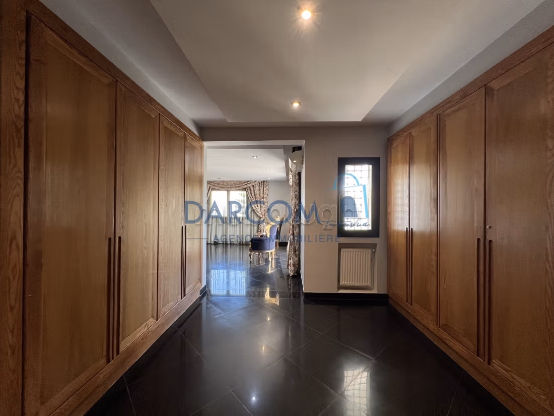 À vendre une somptueuse villa au Lac II