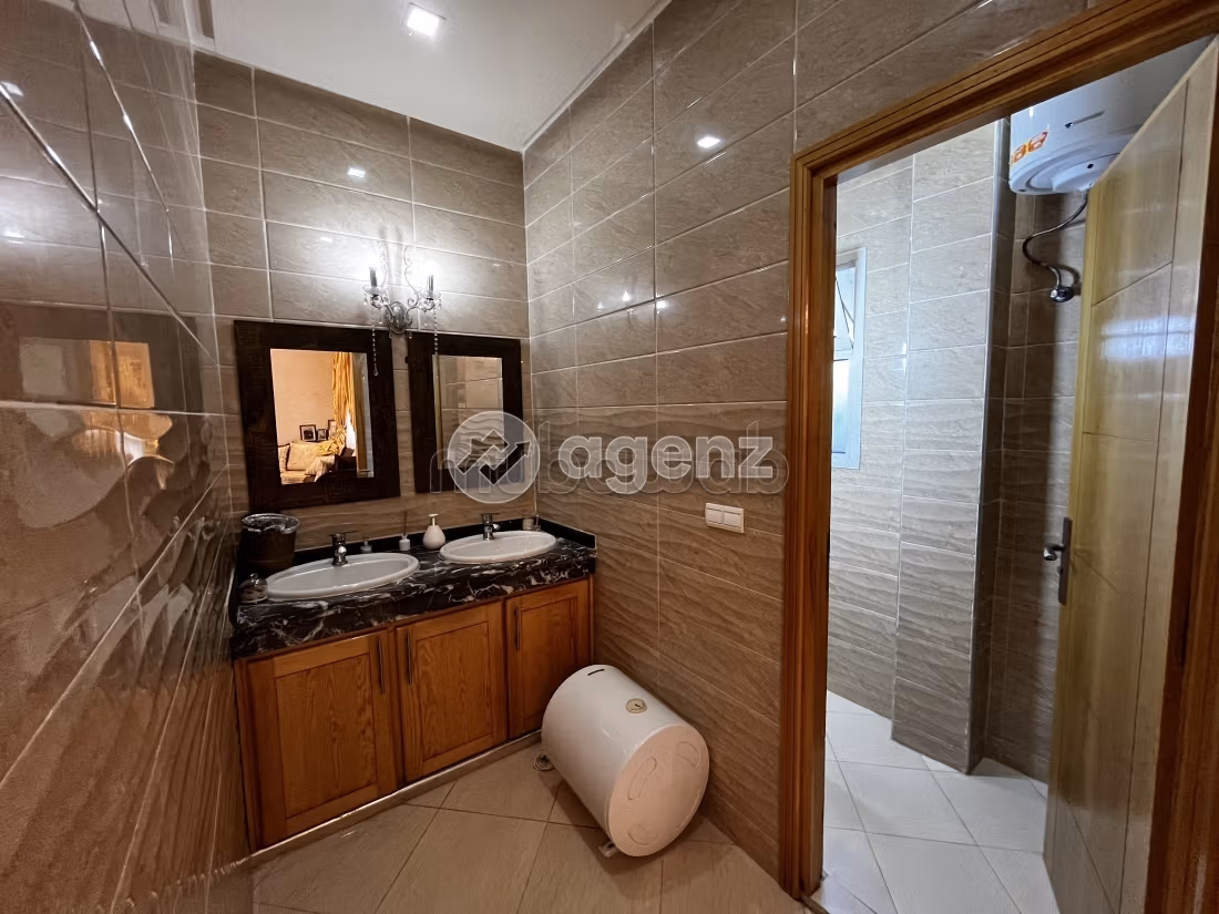 Villa en venta de 160 m², 3 dormitorios Tamaris Dar Bouazza