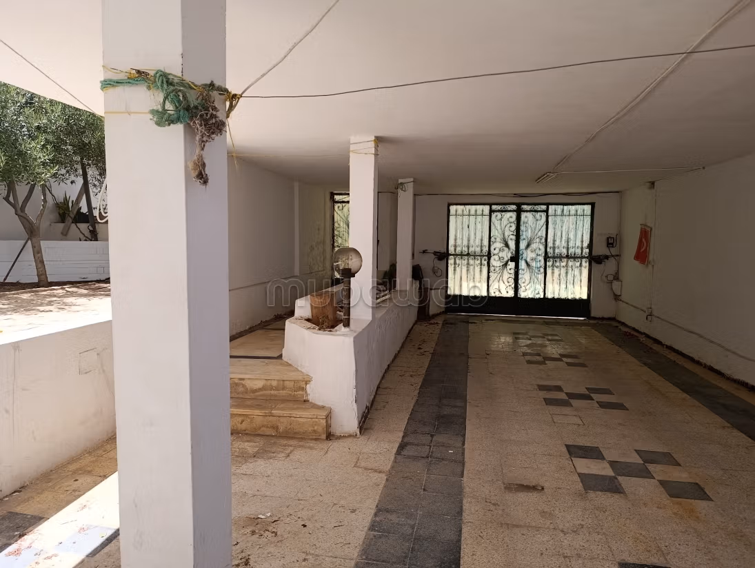 In vendita Casa con studio indipendente a Hammam Lif