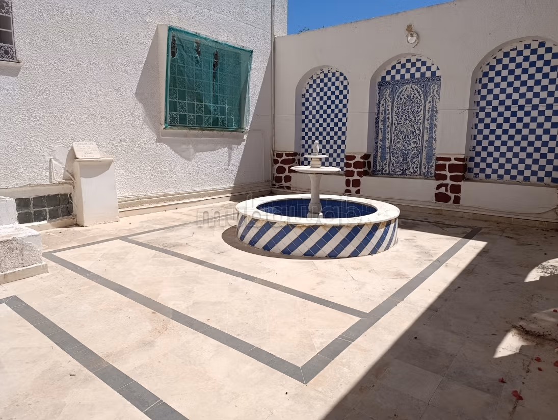 In vendita Casa con studio indipendente a Hammam Lif