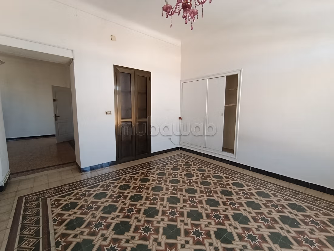 In vendita Casa con studio indipendente a Hammam Lif