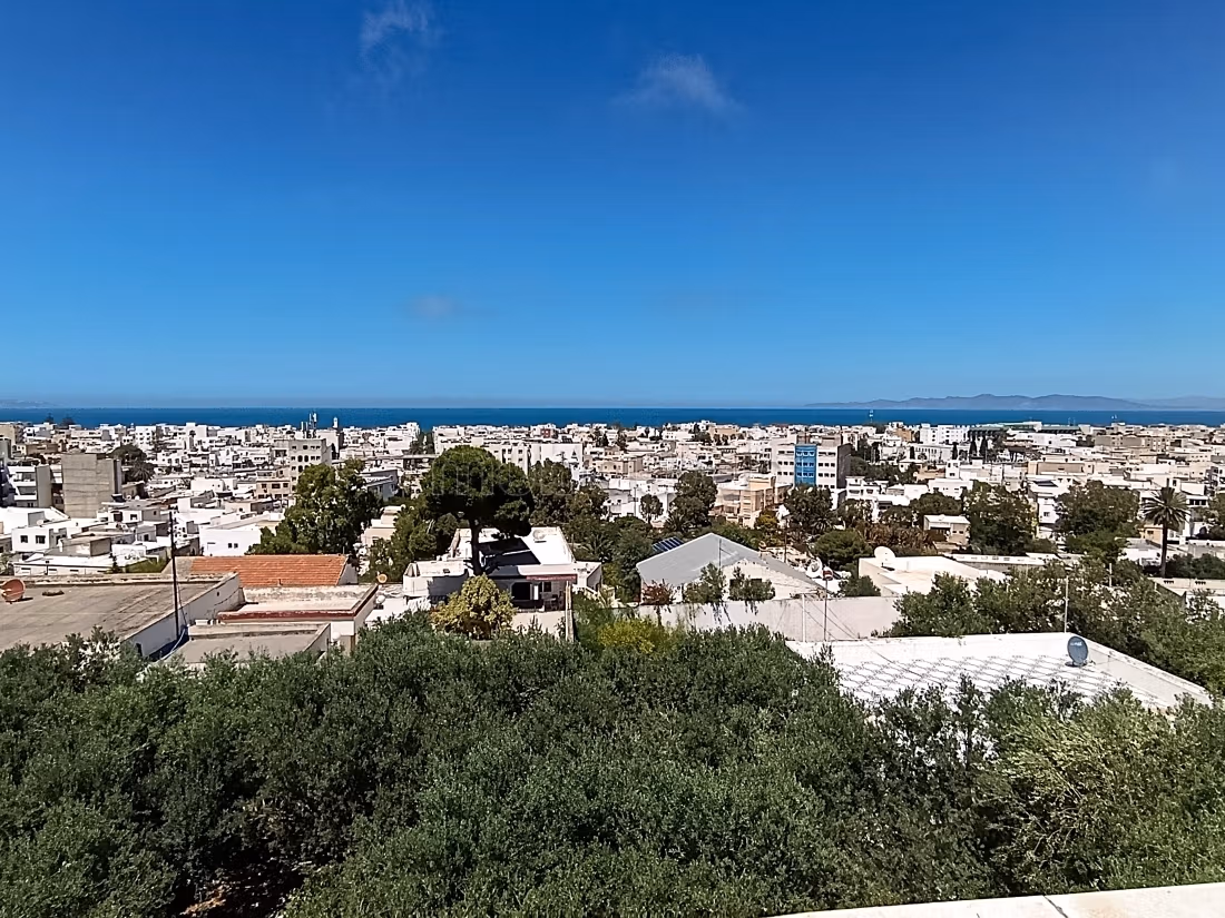 In vendita Casa con studio indipendente a Hammam Lif