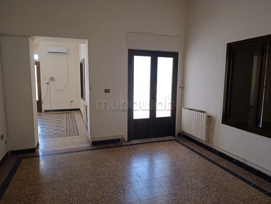In vendita Casa con studio indipendente a Hammam Lif