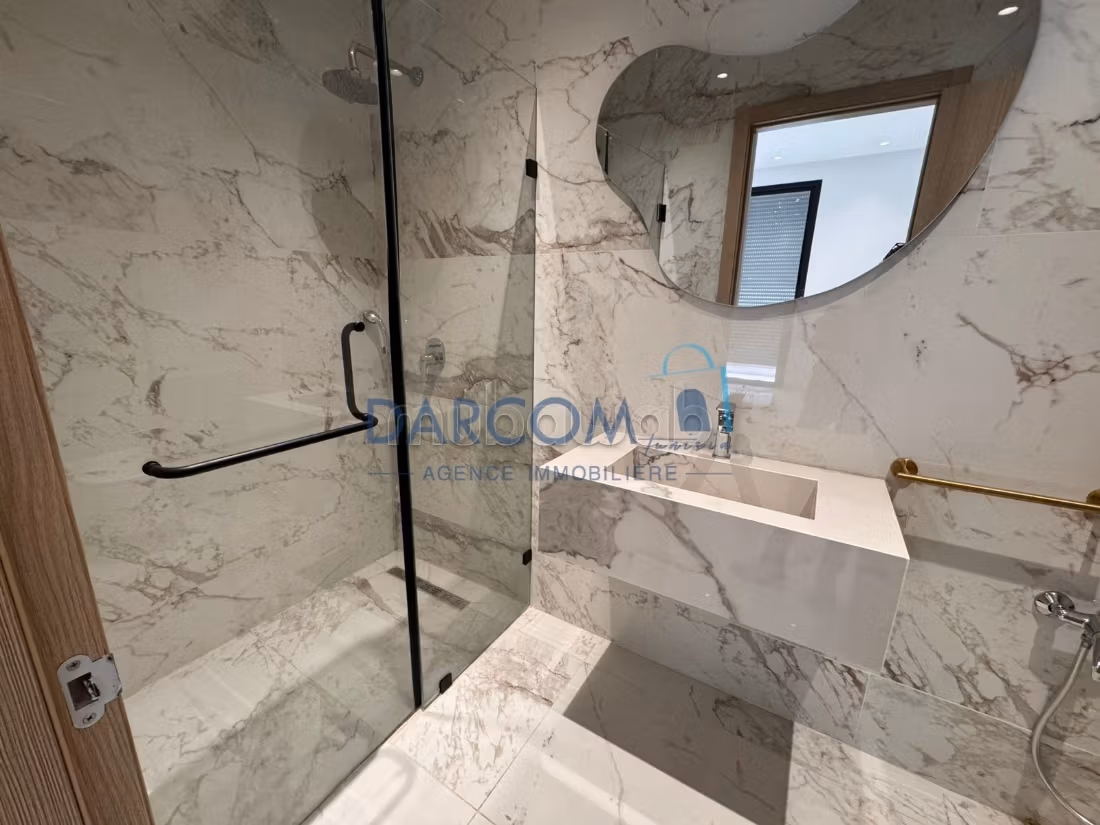 Villa a schiera con piscina a La Soukra