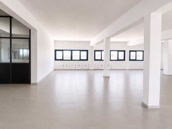 Open Space di 789 m² in affitto a Jebel Jelloud
