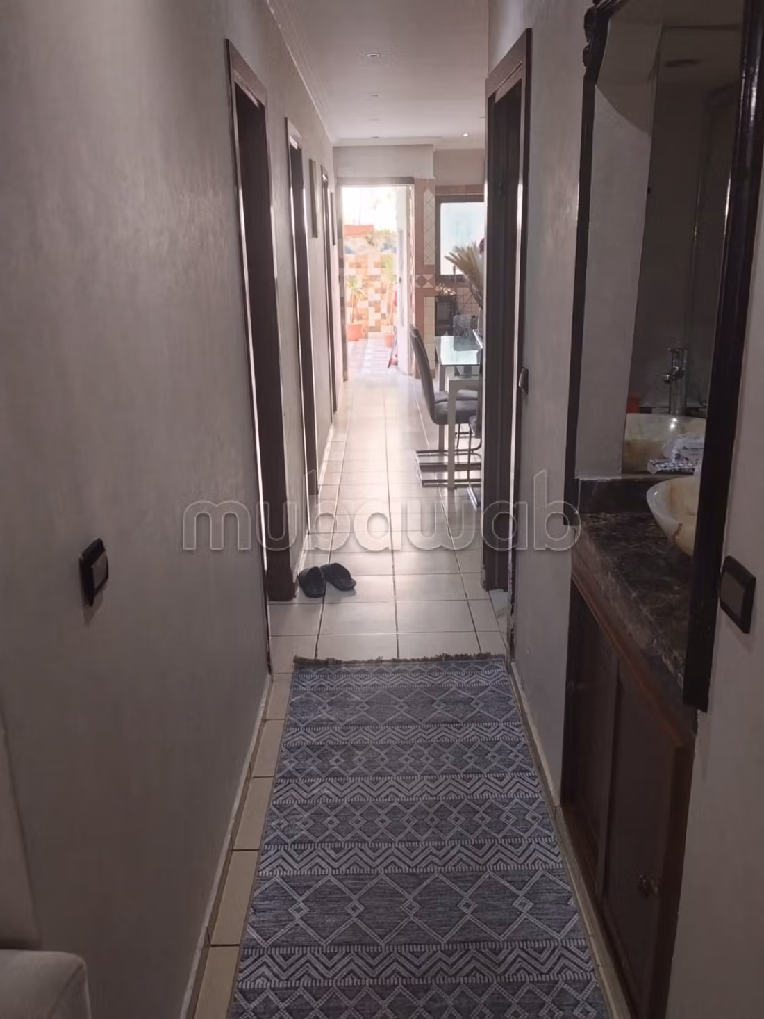 Large bright apartment