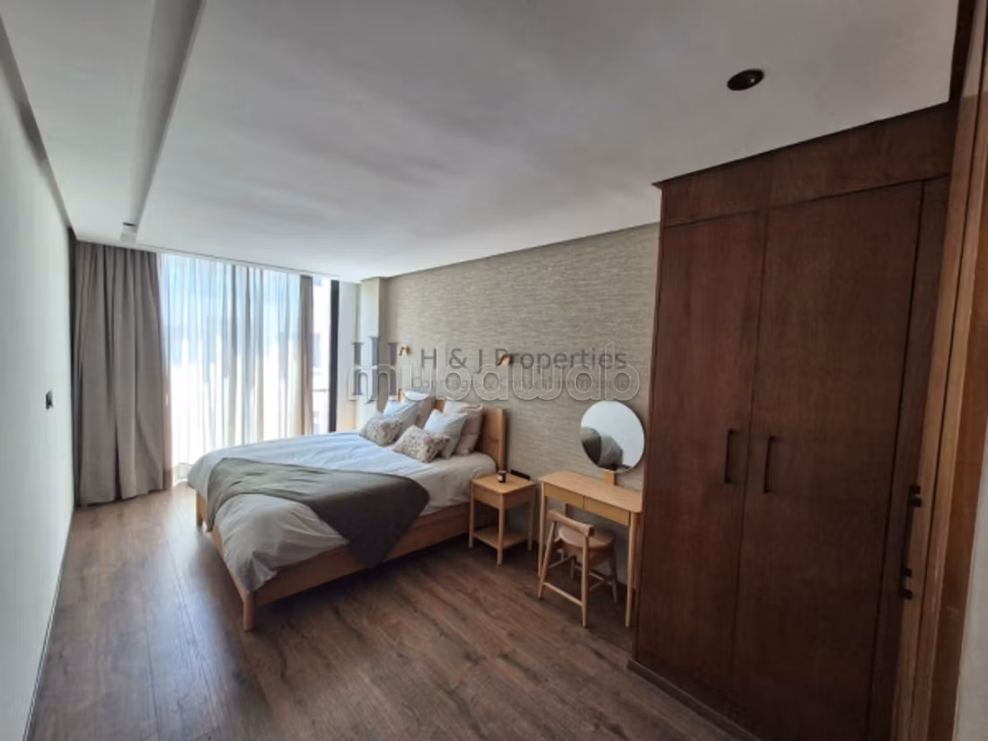 T3 meuble de 124 m2 terrasse 2 chambres — 2