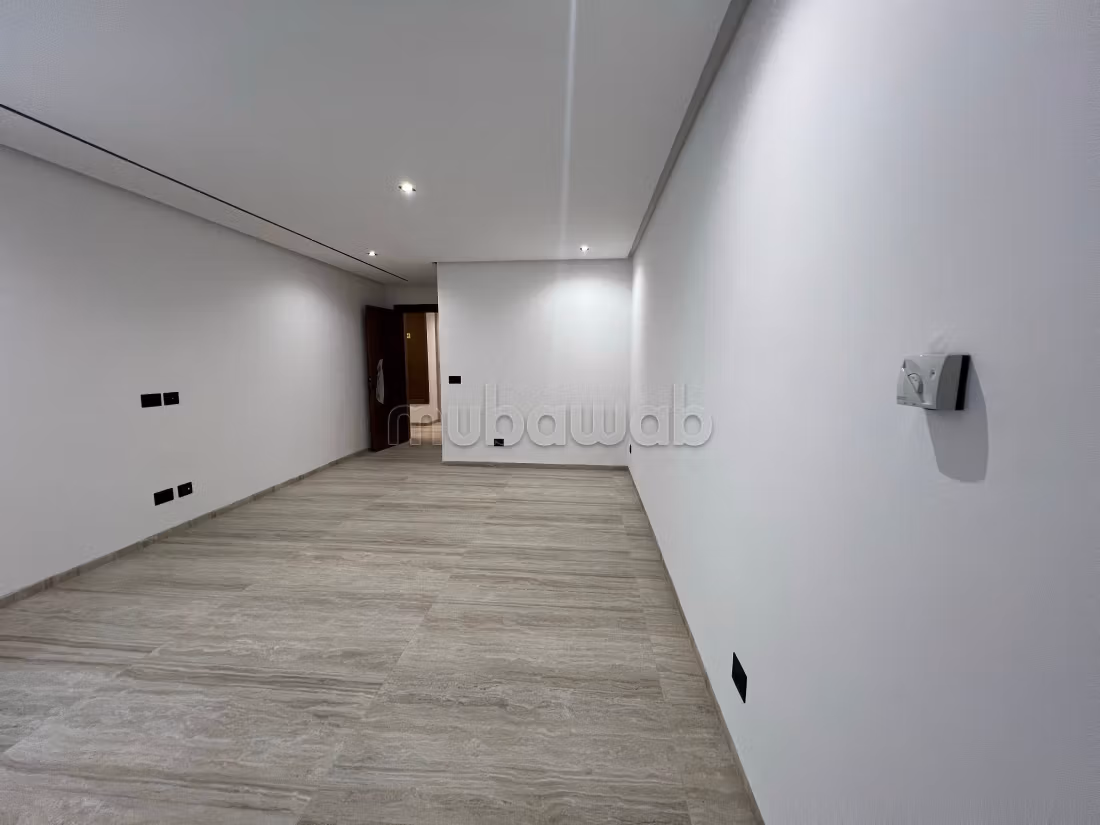 Apartment for sale. Total area 97 m². Reinforced door, security
